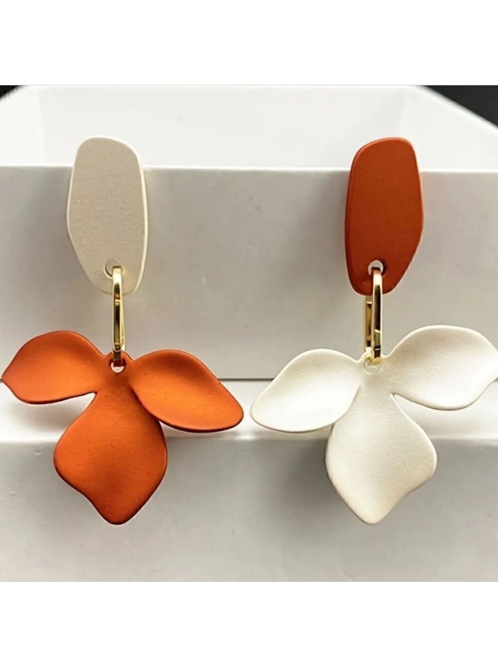 Handmade Plating Colorful Petal Drop Earrings White and Orange